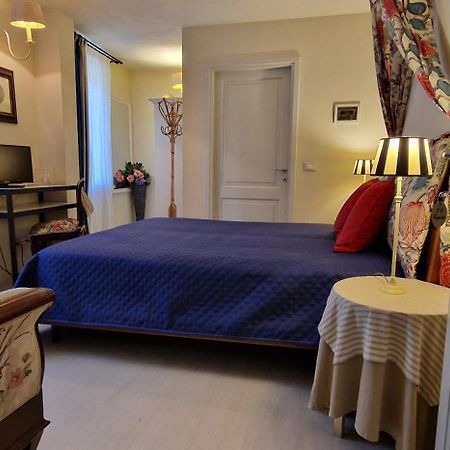 Bed and Breakfast Antica Casa Menetti B E B Sestola Esterno foto
